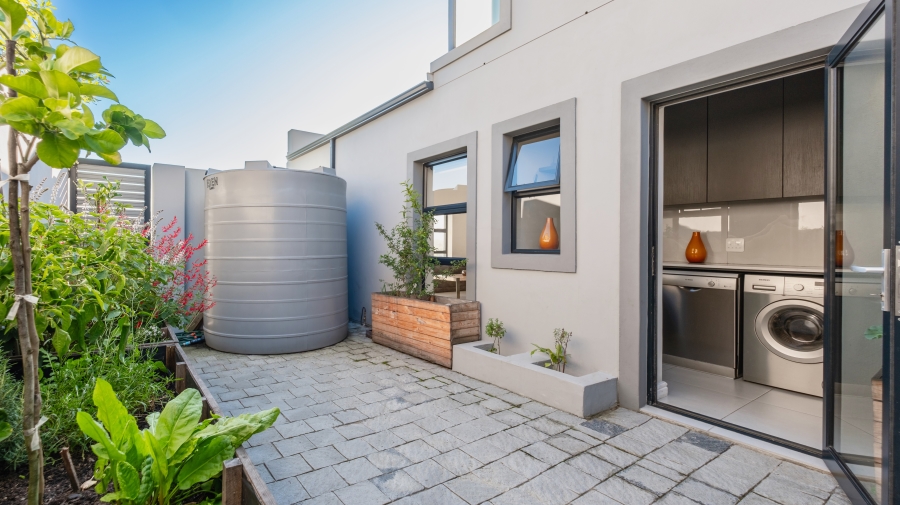 4 Bedroom Property for Sale in Welgelegen Western Cape